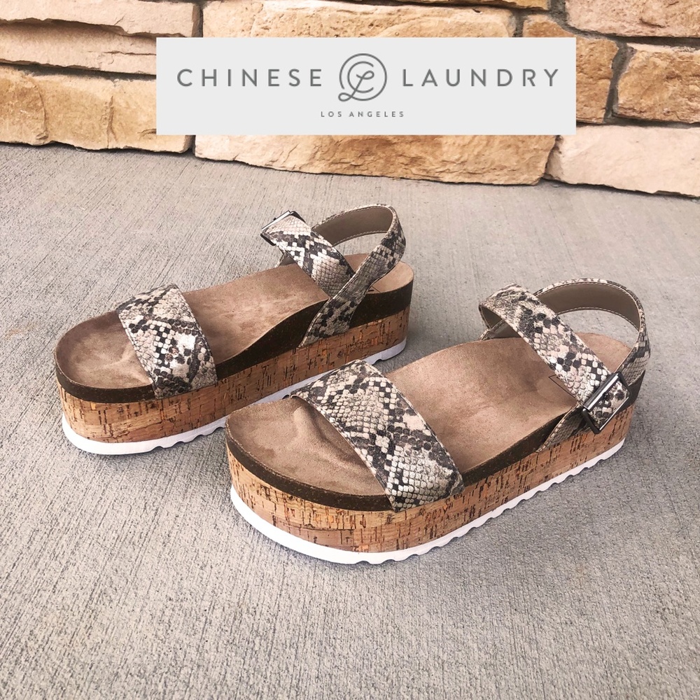 Snakeskin Print Palms Platform Espadrille Sandal By Chinese Laundry - Picture 3 of 11